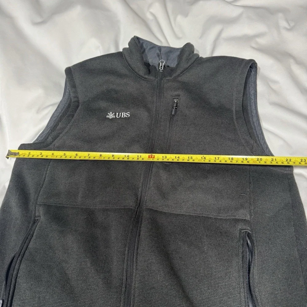 UBS Investment Banking Storm Creek Gray Vest Men's Size Large